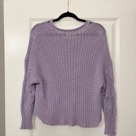 Alter’d Sweater - Picture 3 of 3